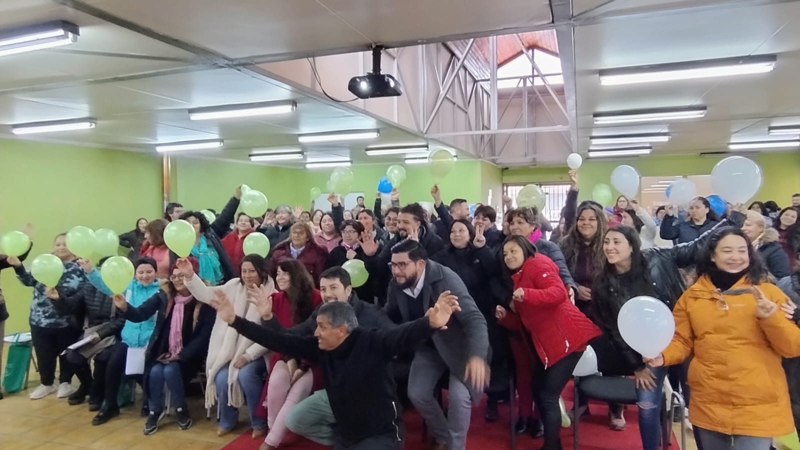 Encuentro comunitario de emprendedores acompañado por Sociedad Global Consultores en La Araucanía
